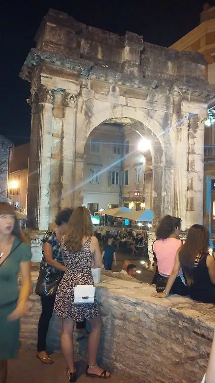 Arco Arina Apartment Pula