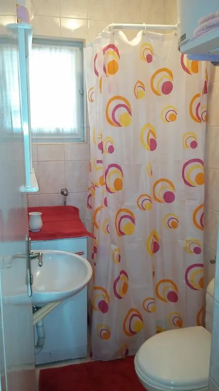 Arco Arina Apartment Pula 0*,