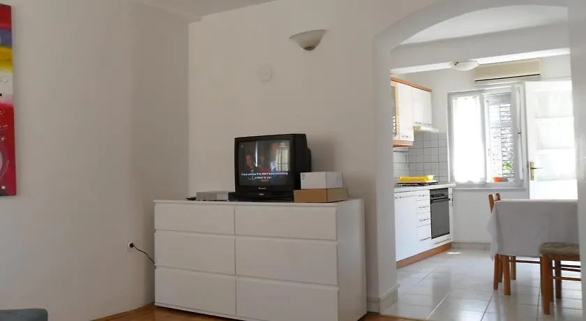 Arco Arina Apartment Pula